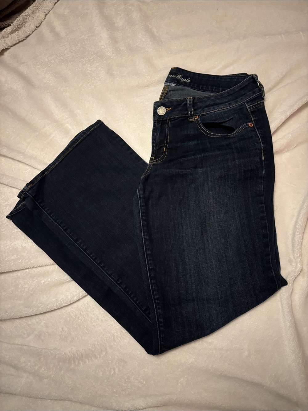 american eagle Dark Wash boyfriend Jeans